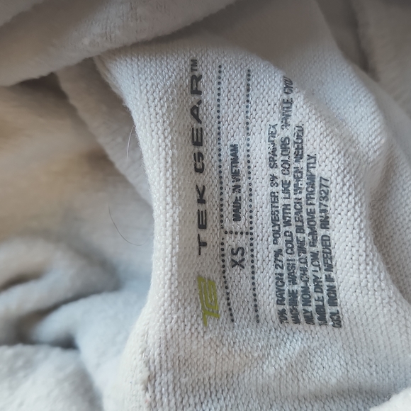 Tek gear white turtle neck long sleeve sweater Size XS - Picture 2 of 3